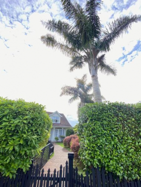 Two Palms Cambridge